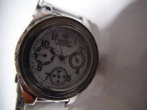 pinky wolmanの腕時計レディース　文字盤がホワイト_画像9