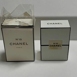 CHANEL シャネル　No.19 香水 EXTRAIT 1個