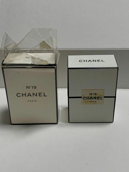 CHANEL シャネル　No.19 香水 EXTRAIT 1個