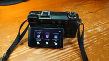 SONY NEX ダブルズームレンズキット_画像2