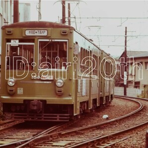 R2022-1【古い 鉄道 スライド ポジフィルム】35mm 3コマ◇東京急行電鉄 東急 世田谷線 150形 ※ネガ ポジ フィルム 鉄道 駅 電車 汽車の画像1