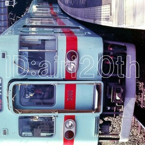 R2016-1【古い 鉄道 スライド ポジフィルム】35mm 4コマ◇西日本鉄道 西鉄 特急 5000形 2000形 ※ネガ ポジ フィルム 鉄道 駅 電車の画像2