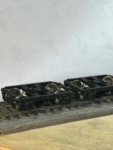 鉄道模型部品　OJゲージ　旧国鉄台車(新造) DT47 2組　ベアリング付き片軸絶縁車輪