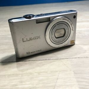 Panasonic パナソニック LUMIX DMC-FX37 コンパクトデジタルカメラ デジカメ シルバー バッテリー付き 通電OK 現状品