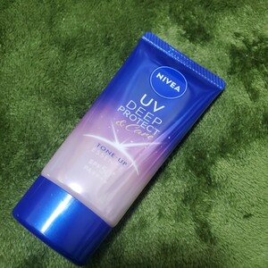 NIVEA