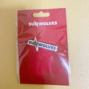 即決　SUNWOLVES サンウルブズ　ワードピンバッチ　ピンズ　ピンバッジ 