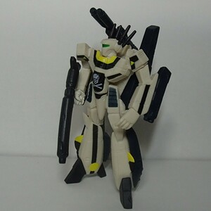 【フィギュア】 バトロイド VF-1S フォッカー機 ストライクバルキリー バンダイ ガシャポン HG 超時空要塞マクロス