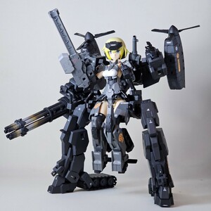 メガミデバイス 完成品 フレームアームズガール 轟雷改 エグゾスーツ カスタム 武装神姫 アリスギア コトブキヤ