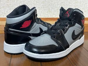 NIKE WMNS AIR JORDAN 1 MID "SHADOW" 23.0cm