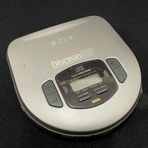 P466 【SONY ソニー CDウォークマン Discman ディスクマン D-275】 通電確認済/60