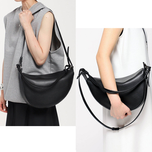 2023 год AP STUDIO[Kabinett плесень ne]Curve shoulder BAG черный чёрный Deuxieme Classe сумка на плечо наклонный .. ручная сумочка 