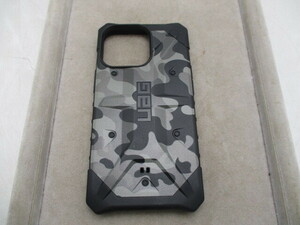 ★☆スマホケース　UAG　迷彩柄　iPhone14用　美品☆★