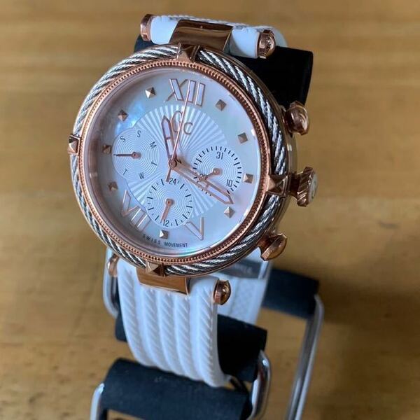 【新品】ゲス GUESS 腕時計 メンズ レディース GC Y16004L1 クォーツ ラバーベルト ホワイト