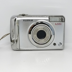 6745★FUJIFILM FinePix A610 富士フイルム デジタルカメラ コンパクトカメラ シルバー 630万画素 3×6.6-19.8ｍｍ 1:3.0-5.4 ジャンク