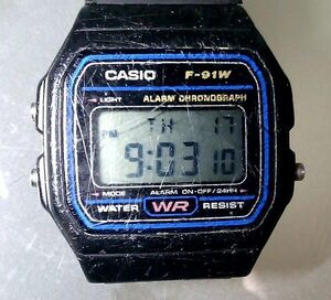 CASIO デジタル時計 F91W ①