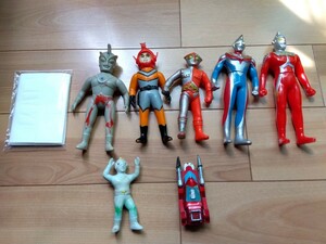 ソフビ ウルトラヒーローシリーズ　ミニカー　送料無料です