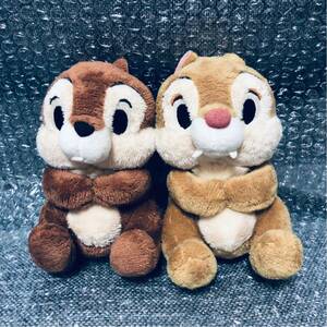  chip . Dale chip & Dale soft toy Disney resort Disney Land Disney store soft toy badge TDL TDR