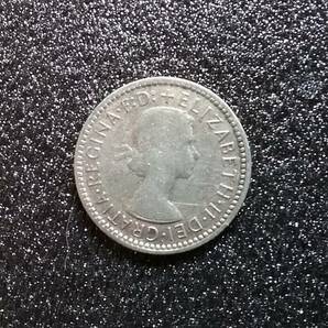 銀貨 オーストラリア 6ペンス 1955年 エリザベス2世 豪州の画像1