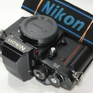 【極上美品・ケース付／動作確認済】 ニコン Nikon F3 HP ボディー+データバックMF-14 80年代を代表するニコンの誇る名機F3の逸品！#2440の画像4