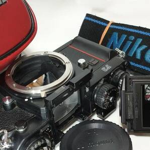 【極上美品・ケース付／動作確認済】 ニコン Nikon F3 HP ボディー+データバックMF-14 80年代を代表するニコンの誇る名機F3の逸品！#2440の画像10