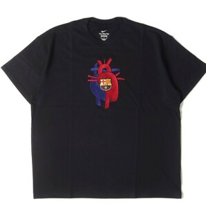 新品未使用●ナイキ NKE 23AW ×Patta ×Barcelona FC エンブレム刺繍 Tシャツ(FJ4208-010) ２XLの画像1