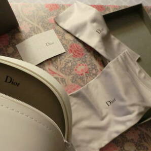 DIOR 未使用 ディオール 箱入り ポーチ ケース セット サングラス メガネ ケース 白 ホワイト カナージュ 限定 ノベルティ Christian Dior の画像5