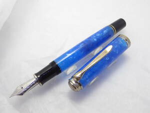  pelican fountain pen bai torrente blue 18 gold superfine limitation fountain pen 