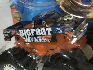 ホットウィール BIGFOOT HotWheels ビッグフット MONSTER TRUCKS モンスタートラック モントラ BIG FOOT 4×4×4 Firestone ファイアストン