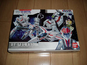 ◆ VF HI-METAL 1/100 VF-1J バルキリー 一条輝機 中古品