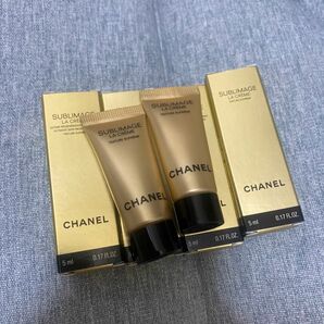 CHANEL シャネル