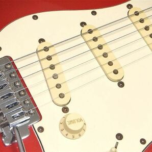 Fender Stratocaster Squier Series ST ローズウッド指板 3シングル レッド 赤 メキシコ製?の画像2