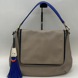 1円～ ANYA HINDMARCH アニヤハインドマーチ レザー 2WAY ショルダーバッグ ハンドバッグ レディース ベージュ系×ブルー系 チャーム付きの画像1