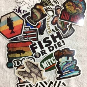 釣り ステッカー 50枚 セットクーラーボックス タックルボックス ドカット 車等フィッシング バス釣り fishing sticker ダイワ シマノ等の画像3