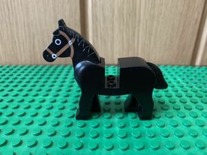 LEGO レゴ 馬 黒　お城シリーズ　オールドレゴ　当時品　正規品 ミニフィギュア