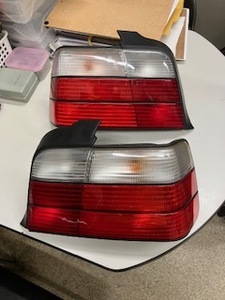 BMW　E36 　Year不明　Tail lampランプ　leftrightsetで