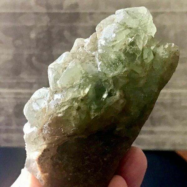 グリーン フローライト 297.43g 原石 パキスタン 鉱物 標本 天然石 パワーストーン 天然フローライト 