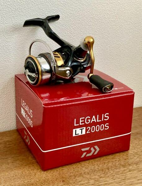【新品】DAIWA LEGALIS LT 2000S ダイワ レガリス