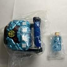 【開封済未使用品】『4-082』BANDAI 仮面ライダービルドDXグリスブリザードナックル_画像2