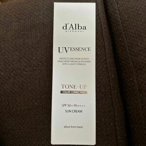 d'Alba トーンアップ　サンクリーム　35ml 新品未開封