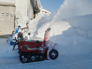 コマツKS S 8SDワードを除雪機