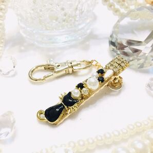 送料無料●黒猫 ビジュー バッグ キークリップ (キーホルダー)●ハンドメイド / 猫 にゃんこ ネコ 子猫 キャット