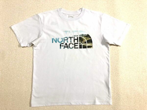 美品　Mサイズ　THE NORTH FACE 半袖Tシャツ　 ノースフェイス 白　NT31704X