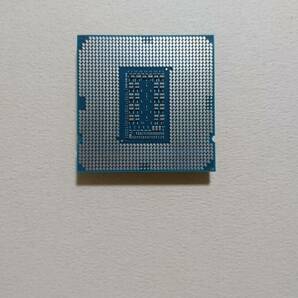  intel Core i7-11700K 第11世代 3.6GHz LGA1200 インテル デスクトップPC用CPU PCパーツ 1円スタート 中古【jancｋ品】 の画像2