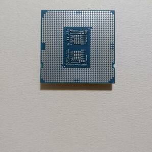 intel Core i9-10900K 第10世代 LGA1200 3.7GHz インテル デスクトップPC用CPU PCパーツ 1円スタート 中古【jancｋ品】 の画像2