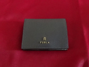 ▲　新品に近い美品　Furla フルラ　財布　Camelia　カメリア レザー　グレー　二つ折り ウォレット