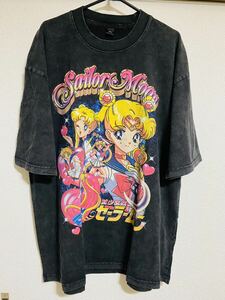 セーラームーン　Tシャツ XL 新品未使用　昭和　平成　レトロ　アニメ