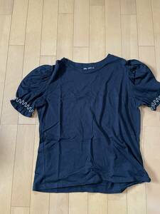 ZARA　半袖　Tシャツ　Mサイズ