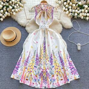 韓国デザイン春夏コーデ　綺麗め　フラワー ベルト付き ボウタイ ワンピース