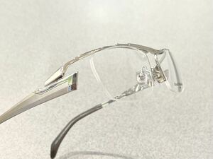 Masaki Matsushima マサキマツシマ　日本製　ブランド　シルバー　メガネ　眼鏡　ナイロール　チタン　軽い　高級感　MF-1249