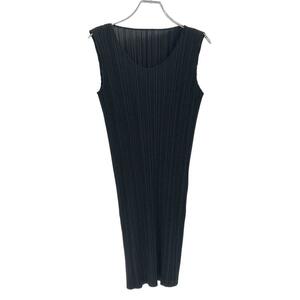 美品 プリーツプリーズ PLEATS PLEASE ISSEY MIYAKE イッセイミヤケ ワンピース 膝丈ワンピース ブラック 3サイズ Lサイズ 大きいサイズ